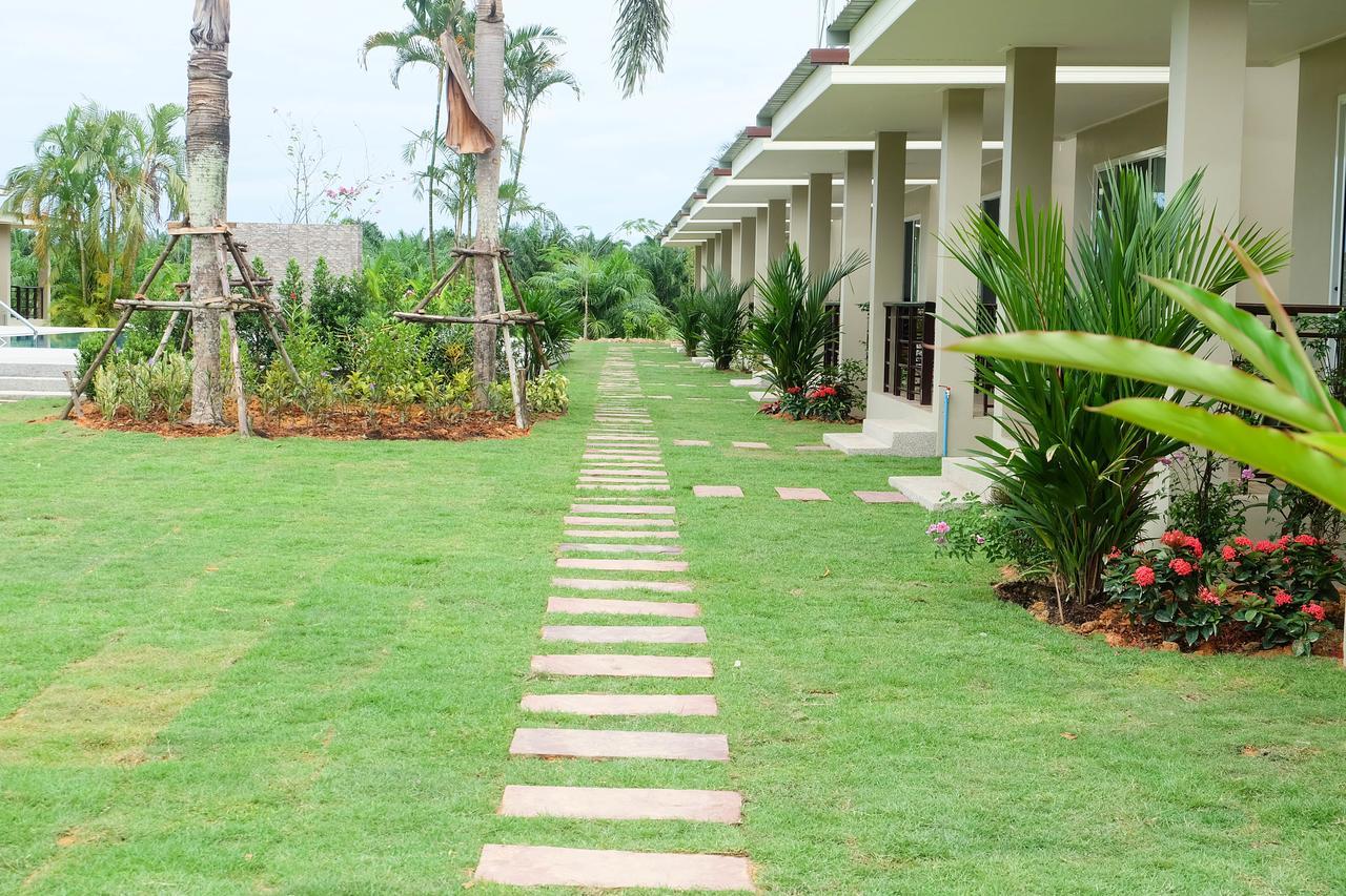 The Oasis Khaolak Resort - Sha Plus Καο Λακ Εξωτερικό φωτογραφία