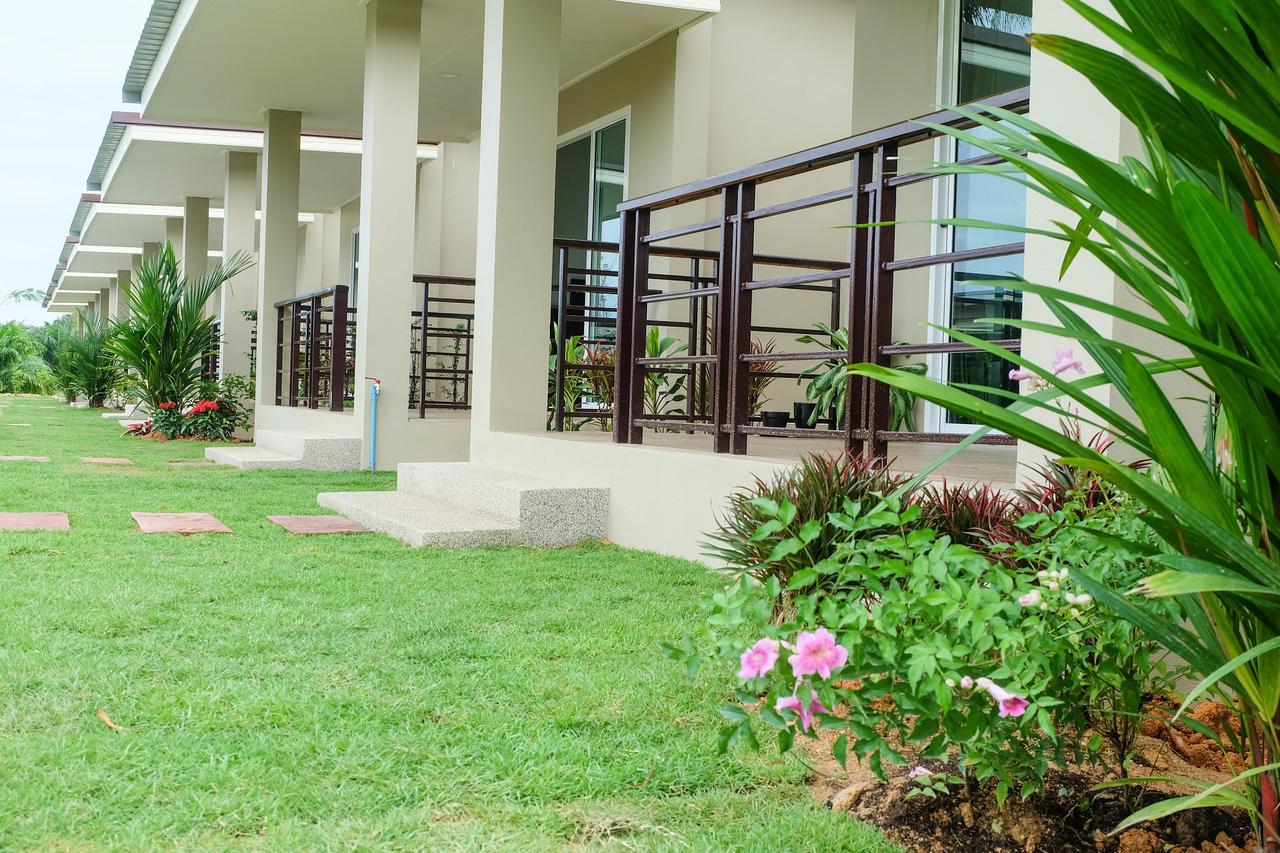 The Oasis Khaolak Resort - Sha Plus Καο Λακ Εξωτερικό φωτογραφία